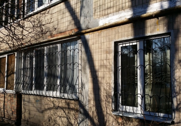 Решетки на окна — 100 фото готовых решений Решетки на окна — 100 фото готовых решений